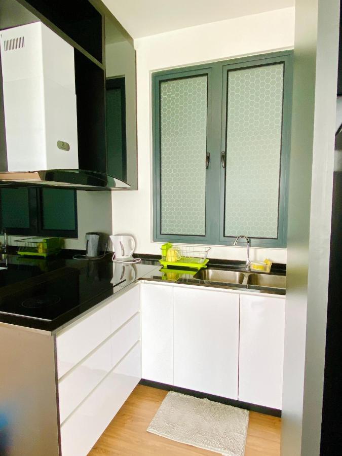 Dream Suite 2 - Landmark Residence 1, High Floor, Nice View, Wi-Fi & Tv Box Kajang Exterior photo