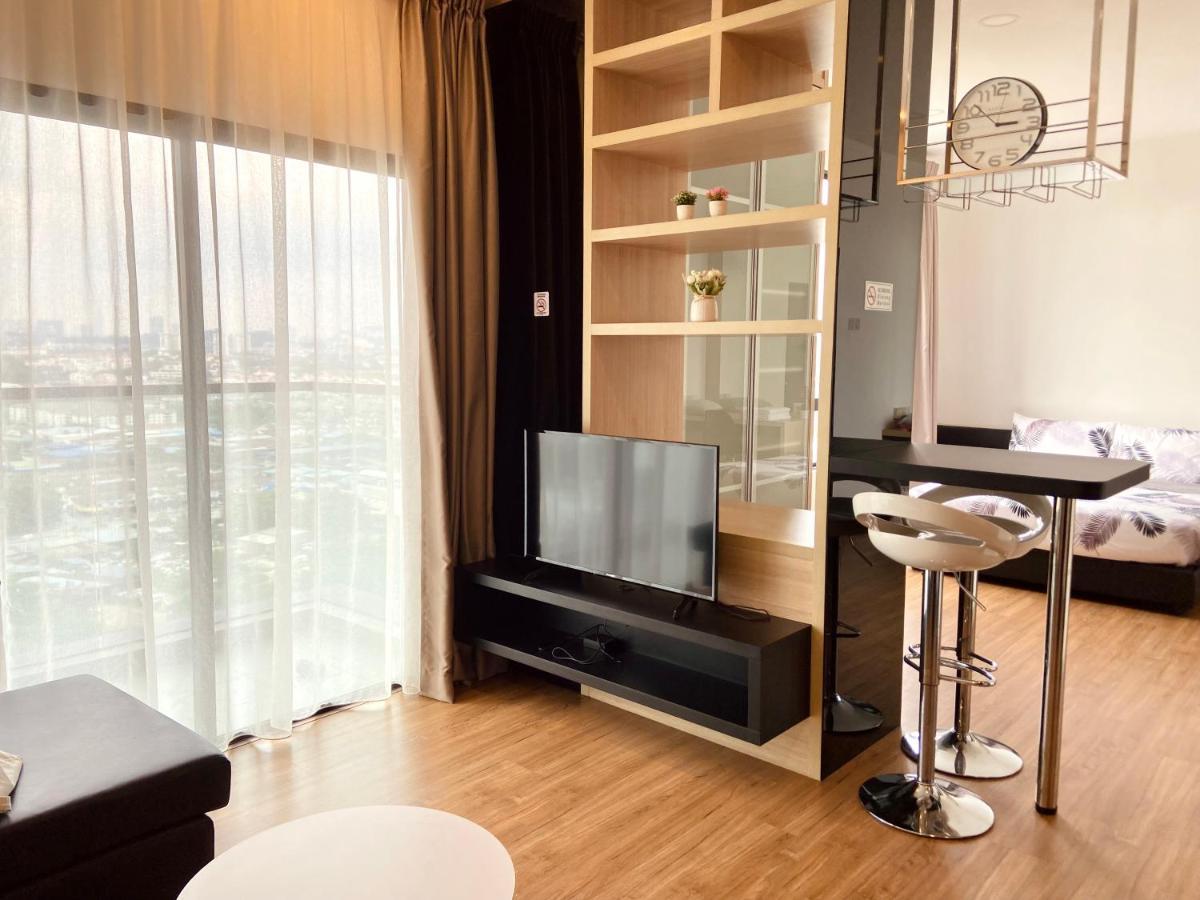 Dream Suite 2 - Landmark Residence 1, High Floor, Nice View, Wi-Fi & Tv Box Kajang Exterior photo